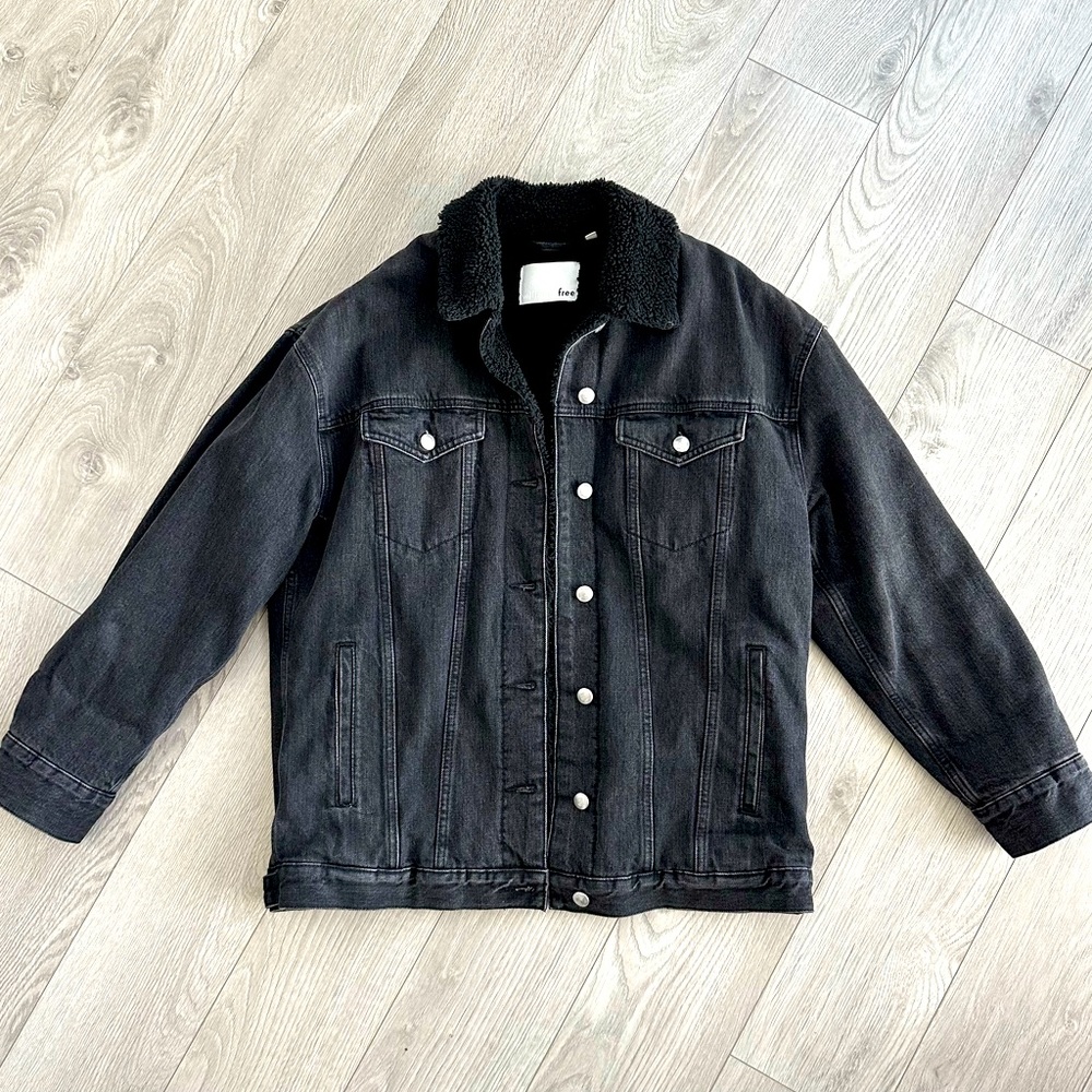 Wilfred Sherpa Lined Denim Jacket
